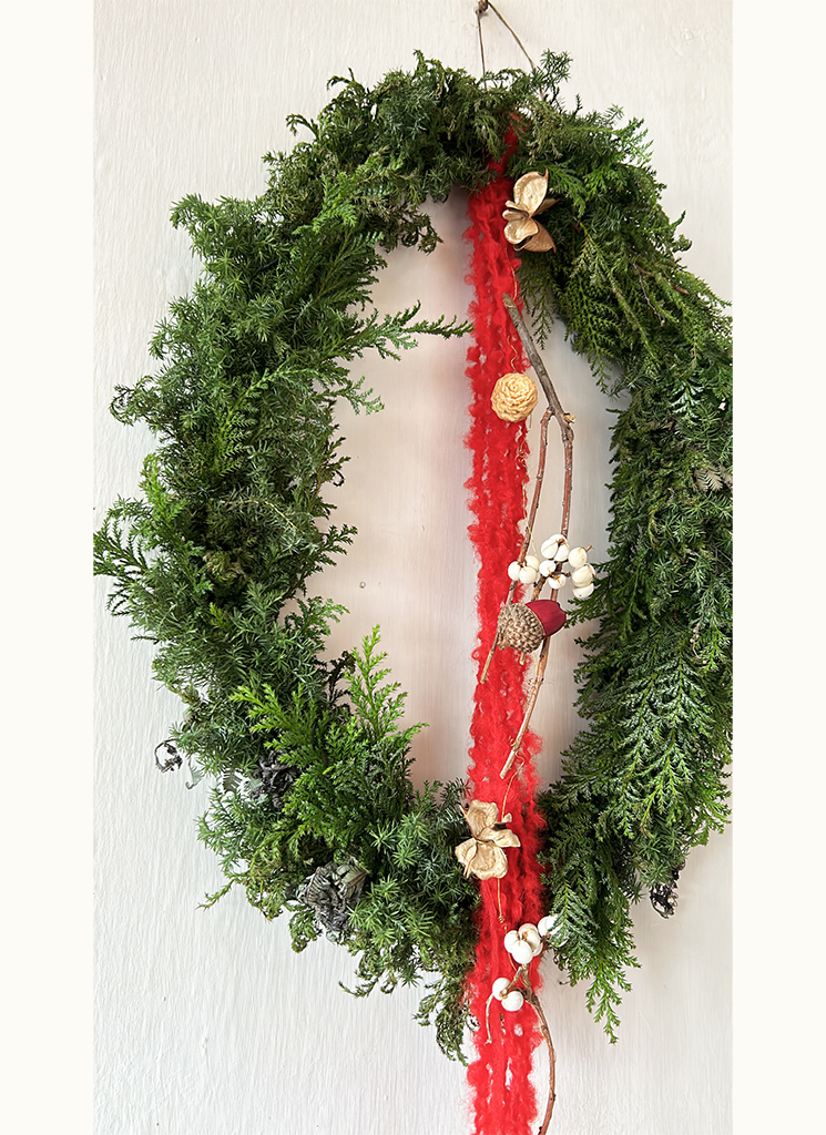 12_CHRISTMAS WREATH